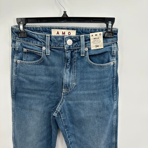 AMO NWT Bella Slight Boot Crop Denim Jean in Crush // 00 - Picture 6 of 15